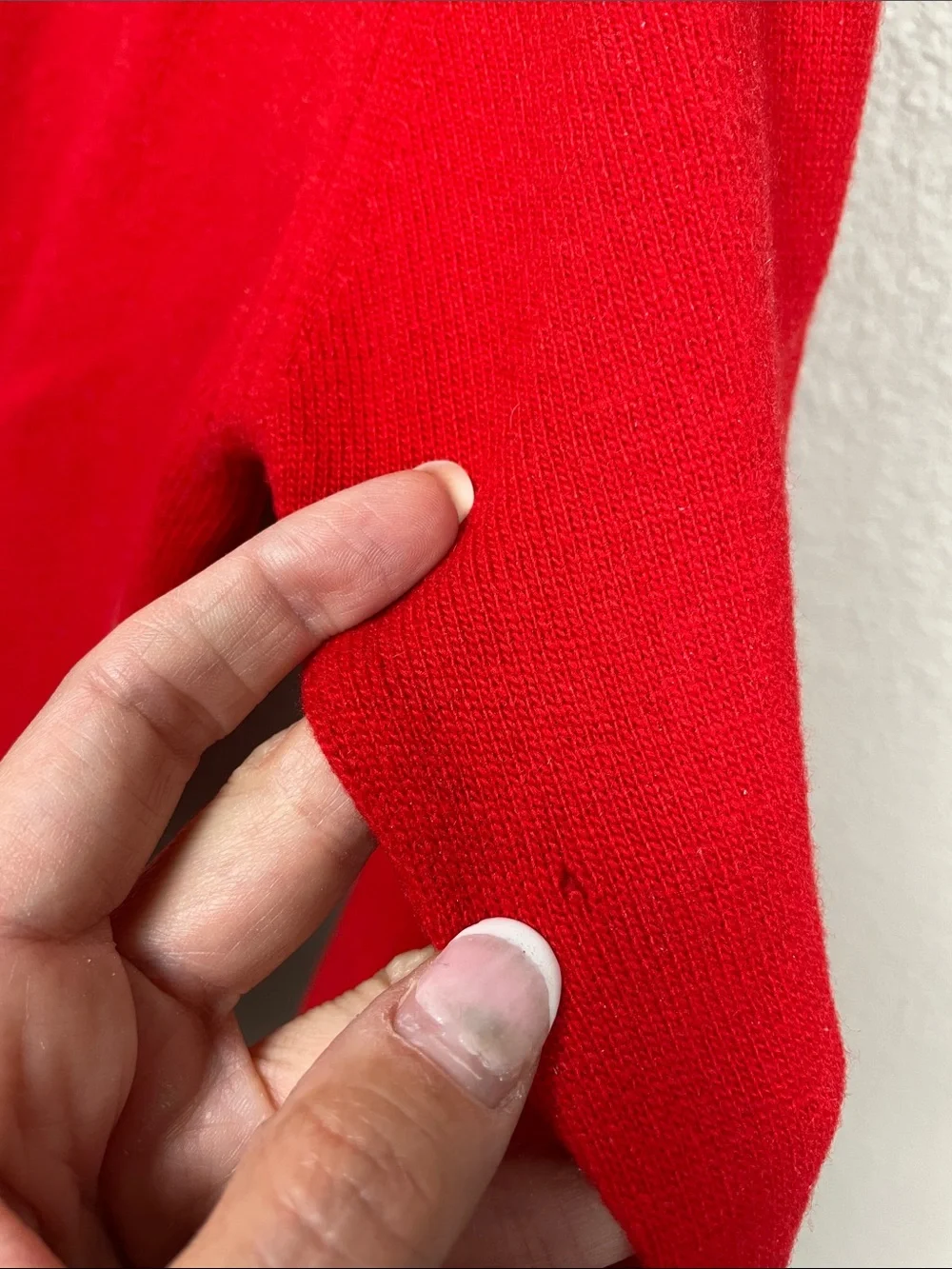Vintage Pringle of Scotland Cashmere Red Turtleneck Sweater Sz 42
